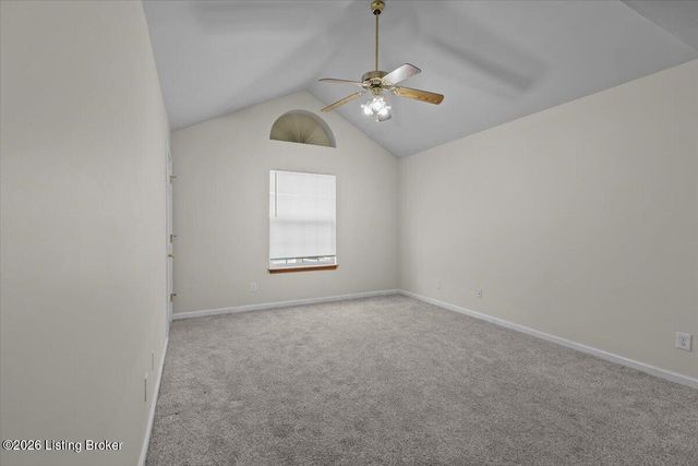 4516 Meadowlark Manor Ln, Louisville, KY 40245
