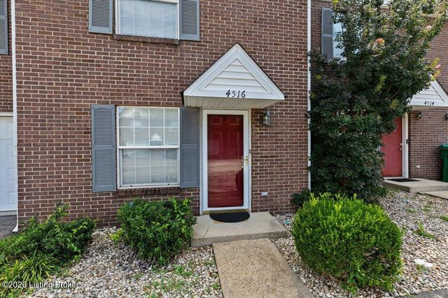4516 Meadowlark Manor Ln, Louisville, KY 40245