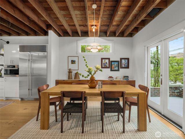 1909 4th Avenue N, Seattle, WA 98109