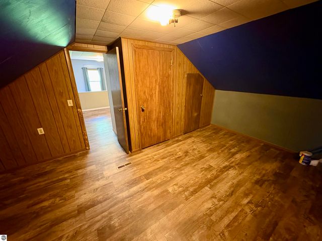 4275 N Vandecar Road, Weidman, MI 48893