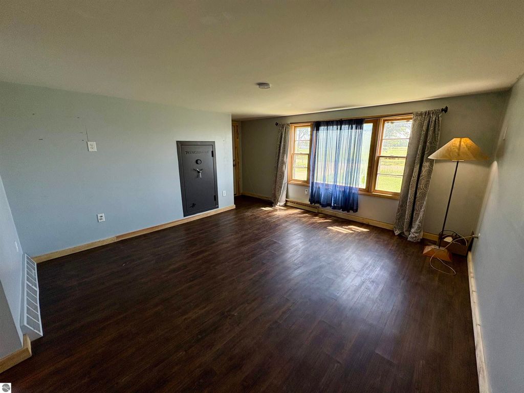 Image 8 of property listing at 4275 N Vandecar Road, Weidman, MI 48893