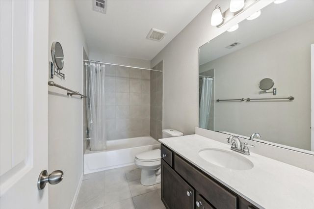 346 Marble Springs Lane, La Marque, TX 77568