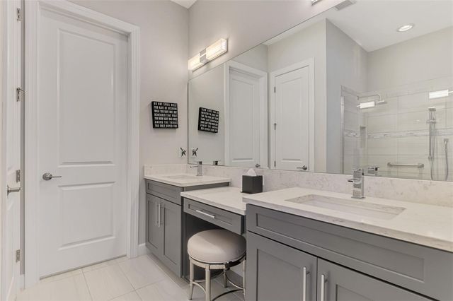 15117 VIVALDI DRIVE, Nokomis, FL 34275