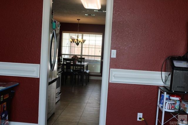 1017 Brown Dr., Wake Village, TX 75501