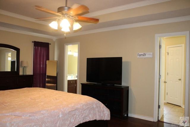 1017 Brown Dr., Wake Village, TX 75501