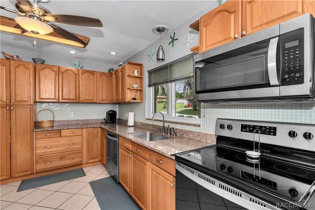 6072 E Rush Street, Inverness, FL 34452