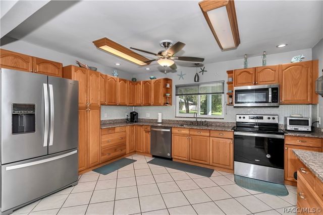 6072 E Rush Street, Inverness, FL 34452