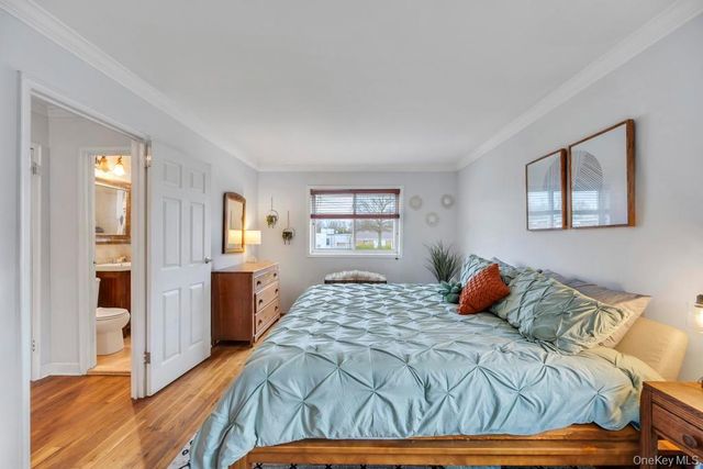 355 Route 111 42, Smithtown, NY 11787