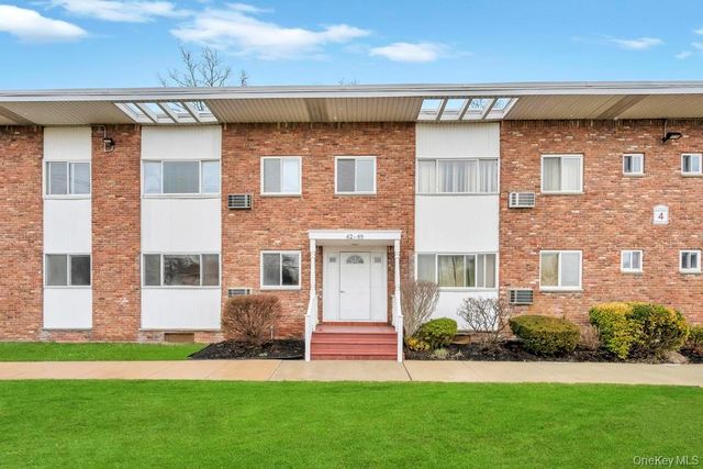 355 Route 111 42, Smithtown, NY 11787