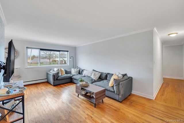 355 Route 111 42, Smithtown, NY 11787