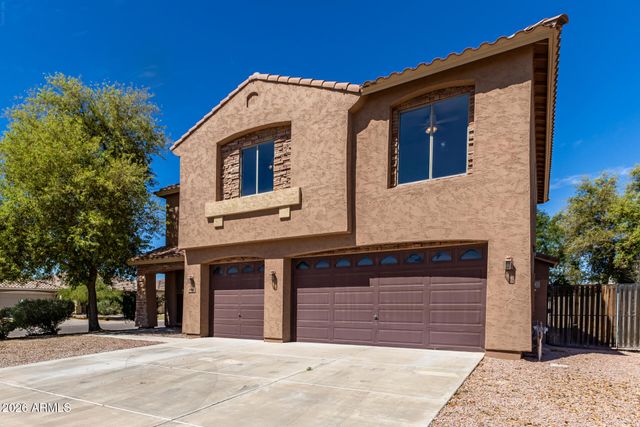 1036 E OAK Road, San Tan Valley, AZ 85140