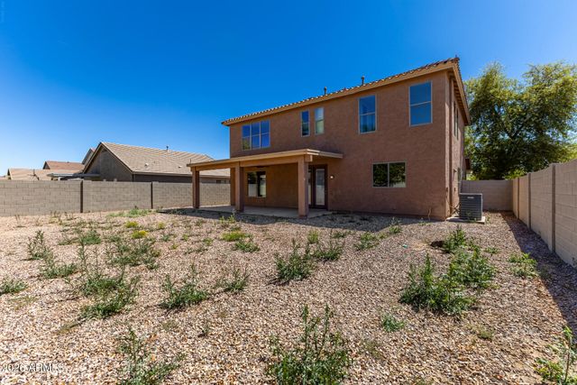 1036 E OAK Road, San Tan Valley, AZ 85140