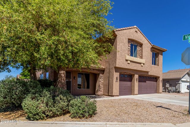 1036 E OAK Road, San Tan Valley, AZ 85140