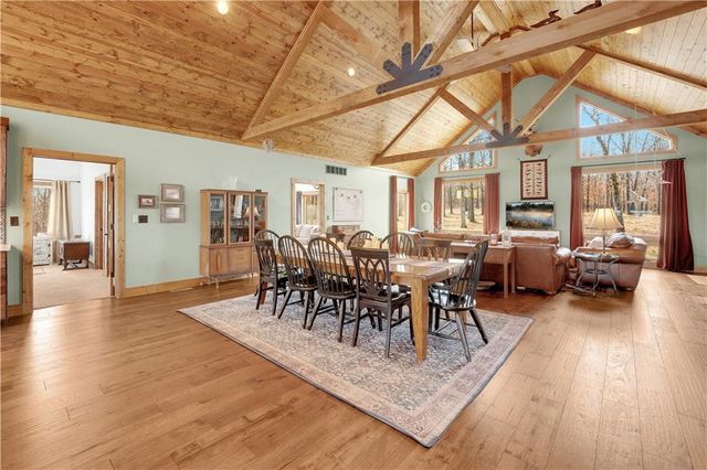 31550 Walsh Place, Edwards, MO 65326