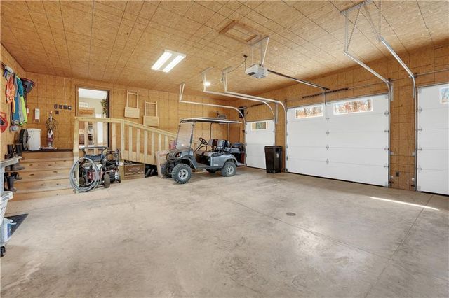 31550 Walsh Place, Edwards, MO 65326