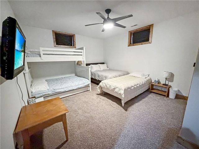 31550 Walsh Place, Edwards, MO 65326