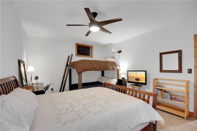 31550 Walsh Place, Edwards, MO 65326