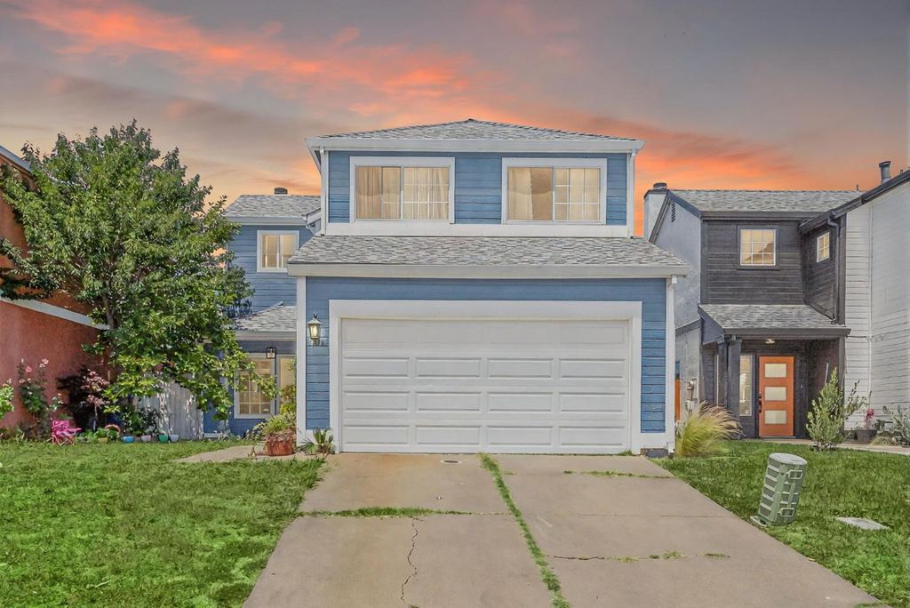 5045 N Laguna Dr, Sacramento, CA 95823