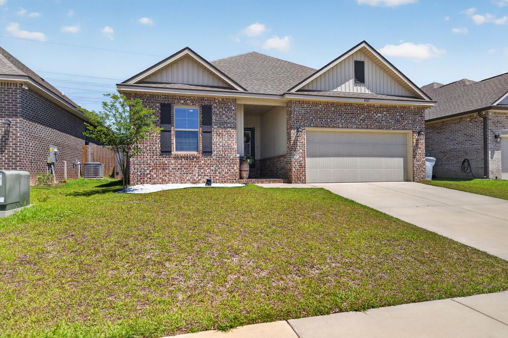4765 Sago Palm Circle, Pace, FL 32571
