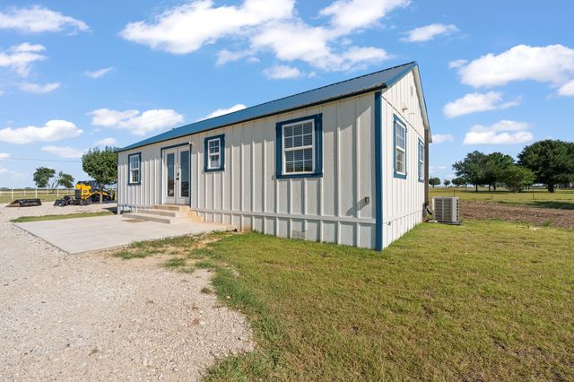 3222 Greathouse Road, Waxahachie, TX 75167