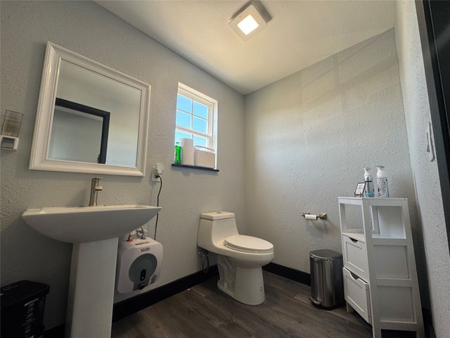 3222 Greathouse Road, Waxahachie, TX 75167