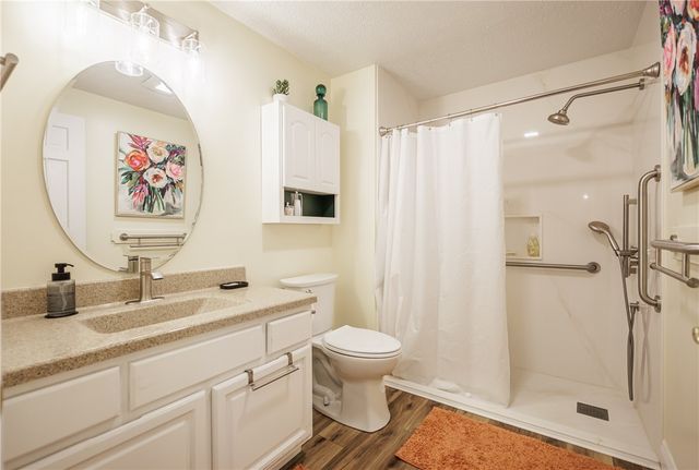 21 High Gate 4, Perinton, NY 14450