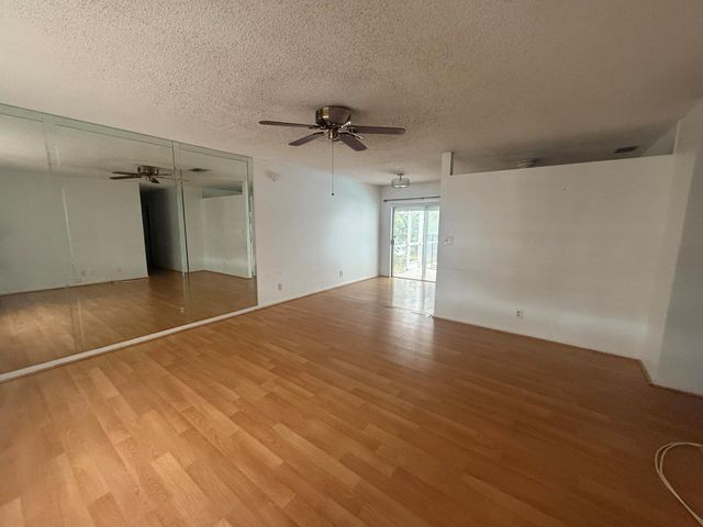 7697 S Forest Boulevard, North Lauderdale, FL 33068