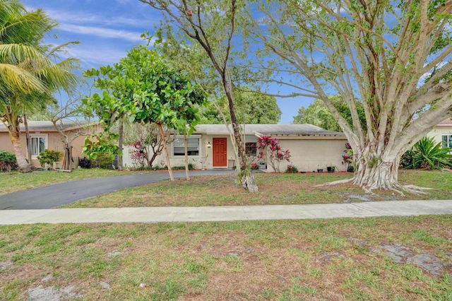 7697 S Forest Boulevard, North Lauderdale, FL 33068