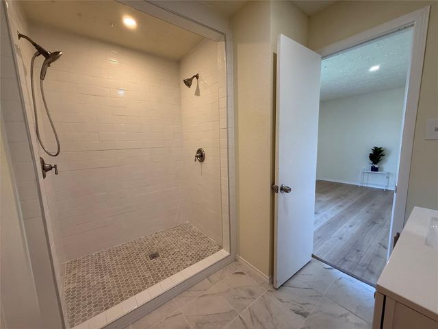 4546 Connorvale Road, Houston, TX 77039