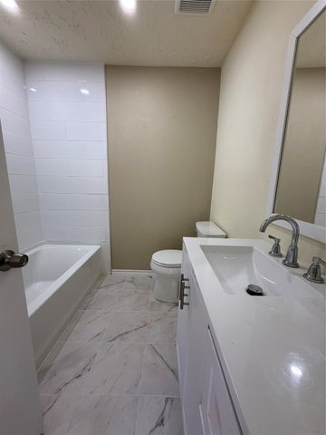 4546 Connorvale Road, Houston, TX 77039