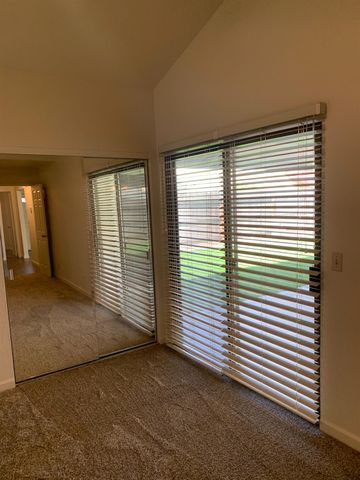 2429 Woodvale Dr, Modesto, CA 95355