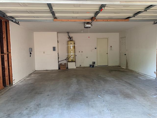 2429 Woodvale Dr, Modesto, CA 95355