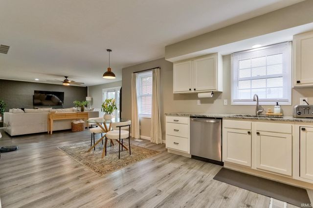 4219 N Congress Avenue, Evansville, IN 47711