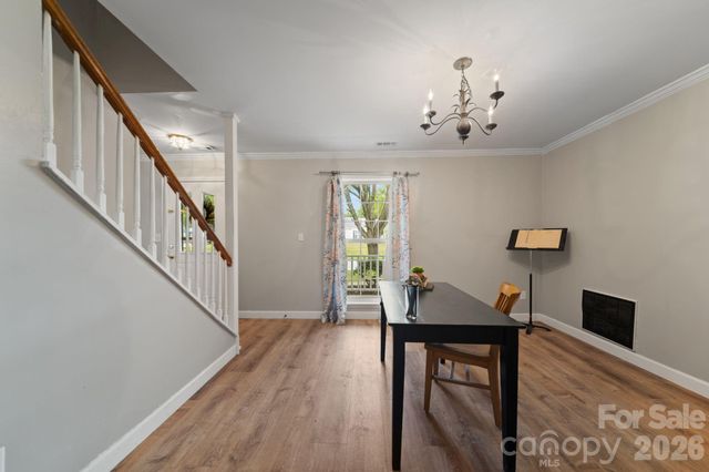 1040 Thorncrest Drive, Fletcher, NC 28732