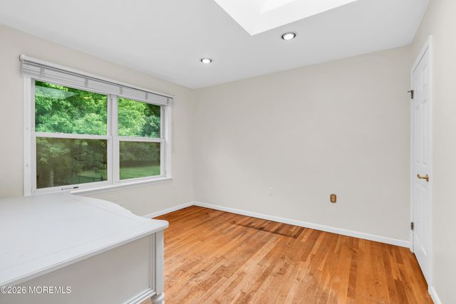 30 Amagansett Drive, Morganville, NJ 07751