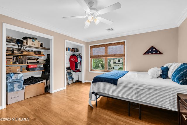 30 Amagansett Drive, Morganville, NJ 07751