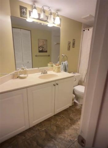 17801 N Bay Rd 206, Sunny Isles Beach, FL 33160
