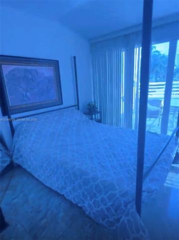 17801 N Bay Rd 206, Sunny Isles Beach, FL 33160