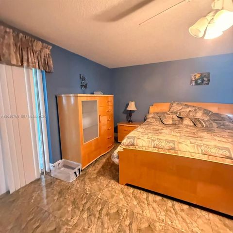 17801 N Bay Rd 206, Sunny Isles Beach, FL 33160