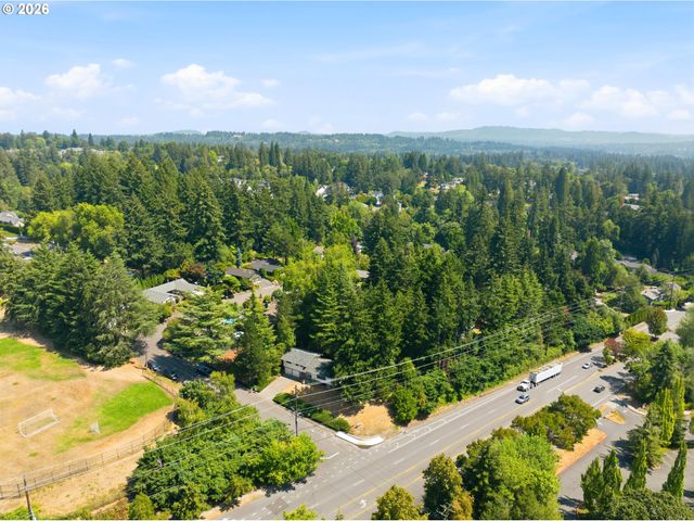 13570 SHIREVA Dr, Lake Oswego, OR 97034