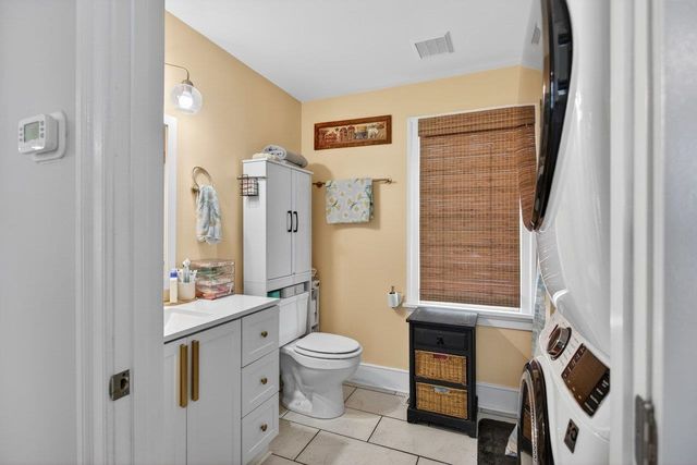 234 N MAIN ST, Woodstock, VA 22664