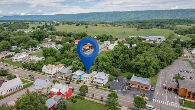 234 N MAIN ST, Woodstock, VA 22664