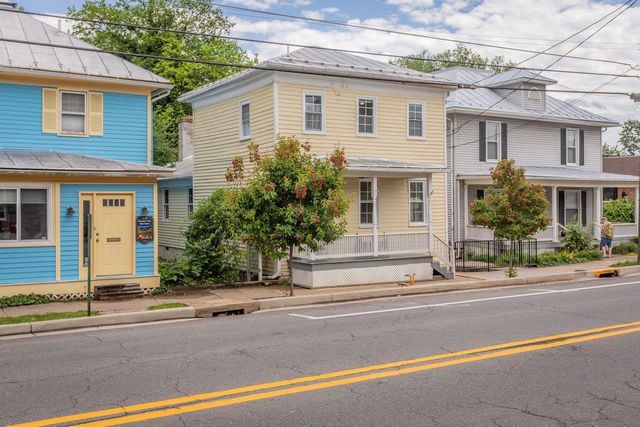 234 N MAIN ST, Woodstock, VA 22664