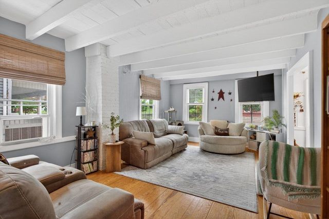 234 N MAIN ST, Woodstock, VA 22664