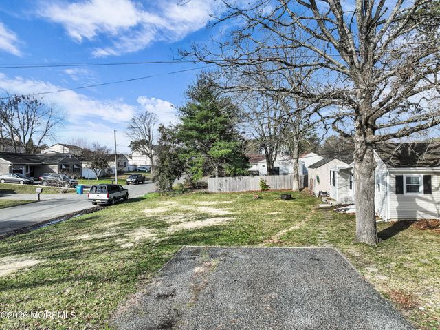 305 Hannibal Street, Toms River, NJ 08757