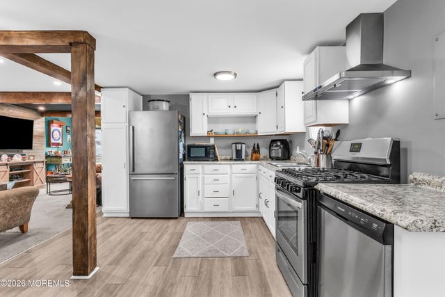 305 Hannibal Street, Toms River, NJ 08757