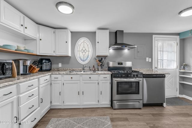 305 Hannibal Street, Toms River, NJ 08757