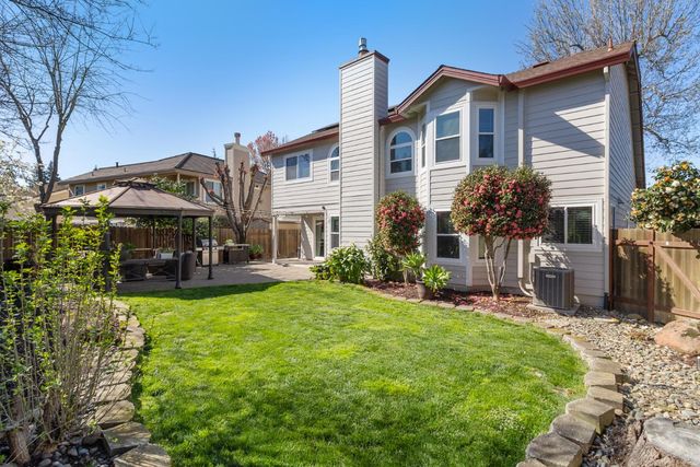 112 Hazelmere Dr, Folsom, CA 95630