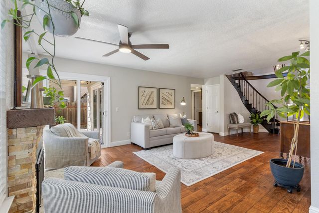 112 Hazelmere Dr, Folsom, CA 95630