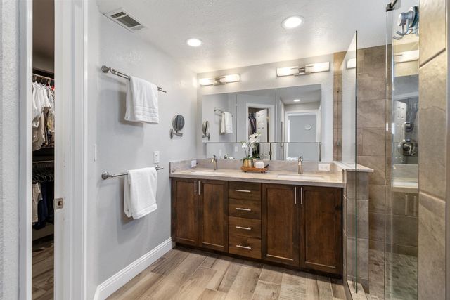 112 Hazelmere Dr, Folsom, CA 95630